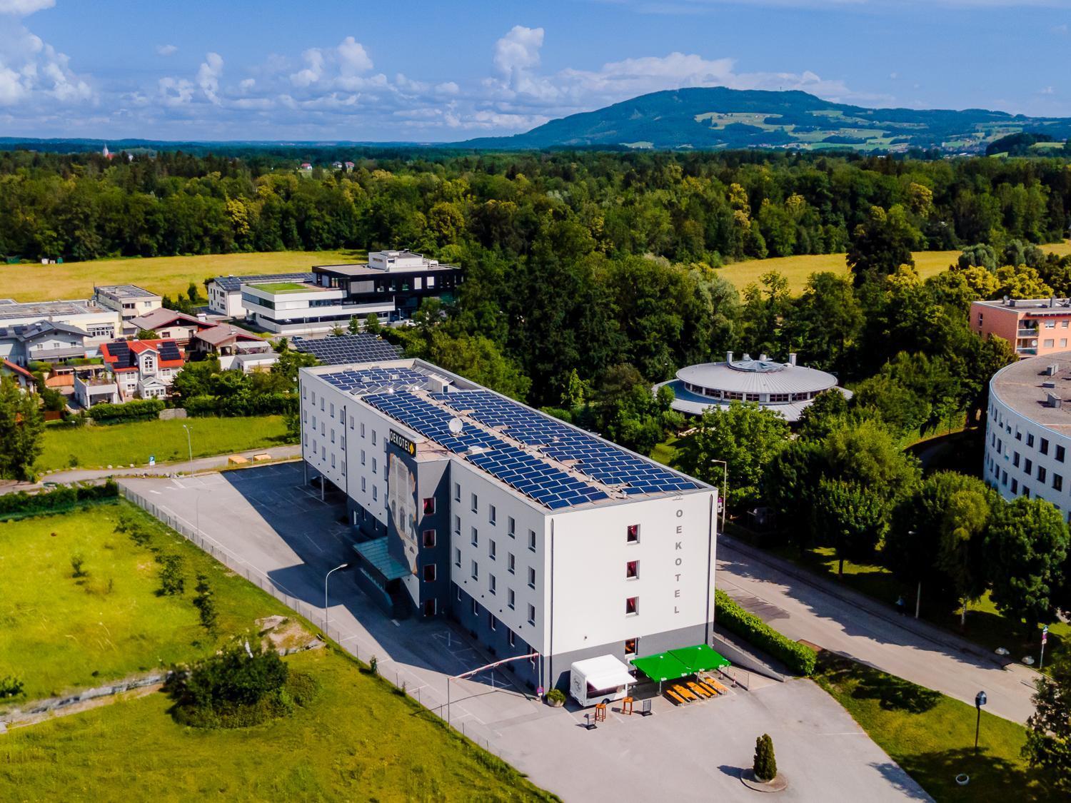 Oekotel Salzburg Messe Εξωτερικό φωτογραφία